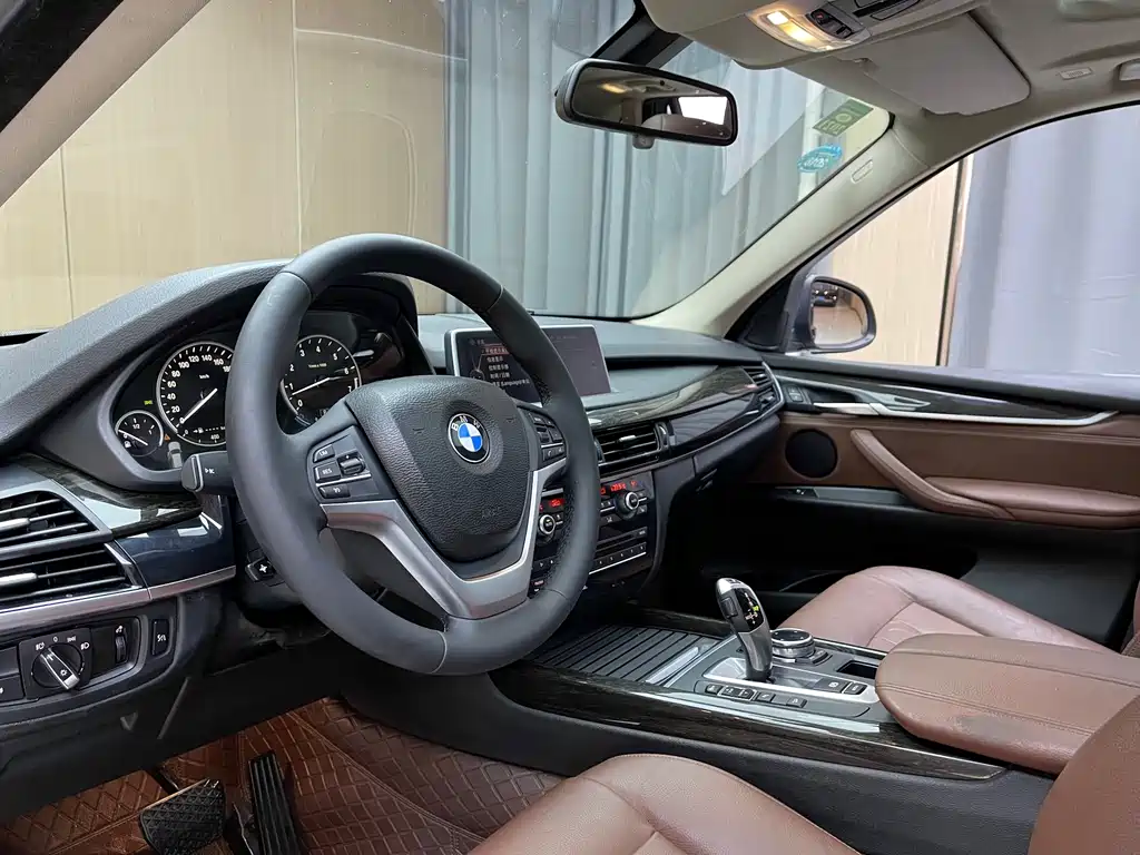 BMW X5 2014 — фото 4