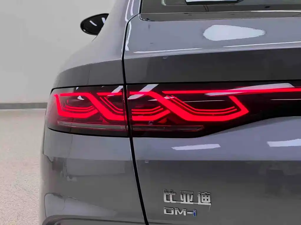 BYD Qin L 2024 — фото 12