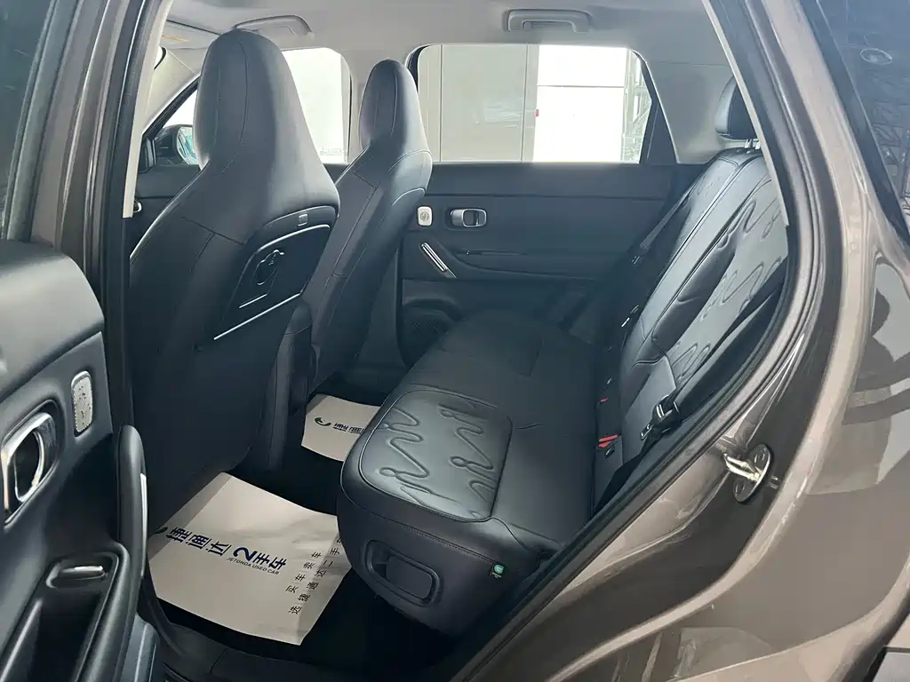 Leapmotor A10 2026 — фото 26