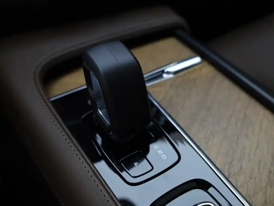 Volvo S90 2025 — фото 22
