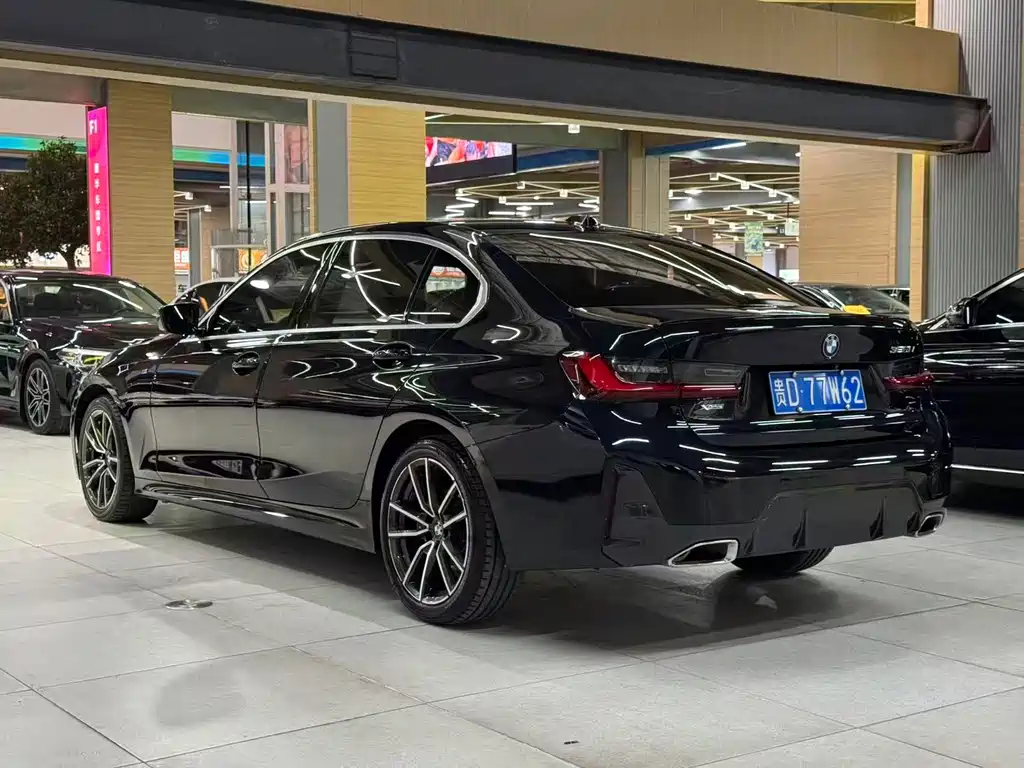 BMW 3 Series 2023
