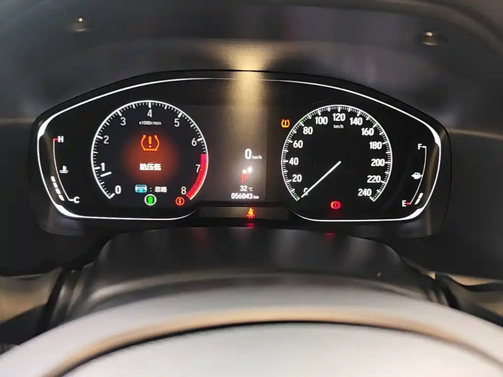 Honda Accord 2022 — фото 12