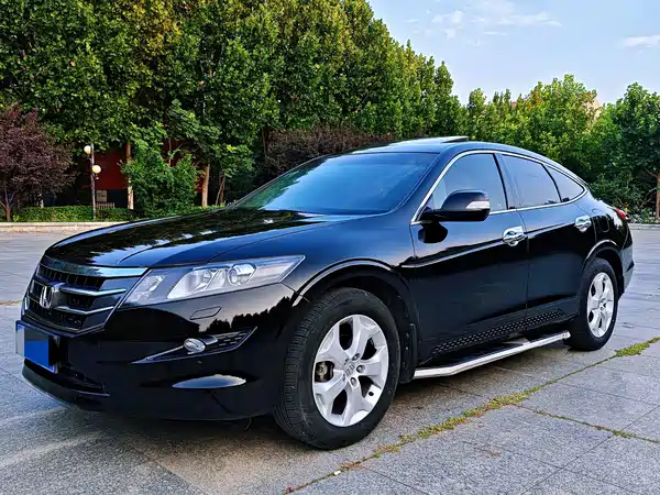 Honda Crosstour 2012