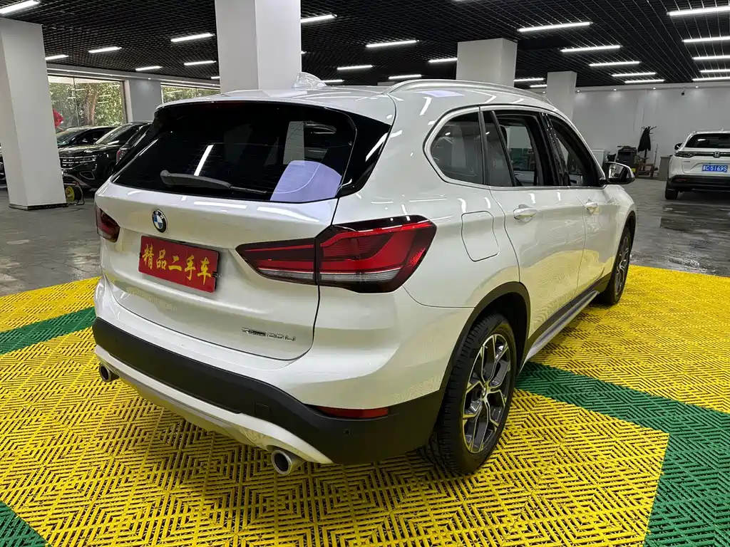BMW X1 2022