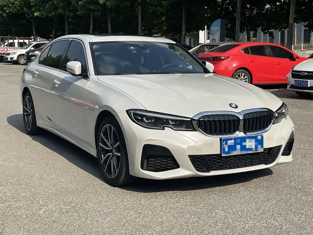 BMW 3 Series 2021