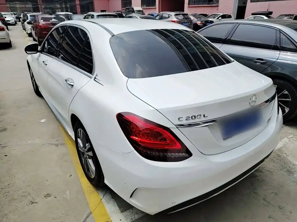 Mercedes-Benz C-Class 2020