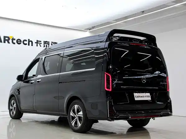 Mercedes-Benz Vito 2024
