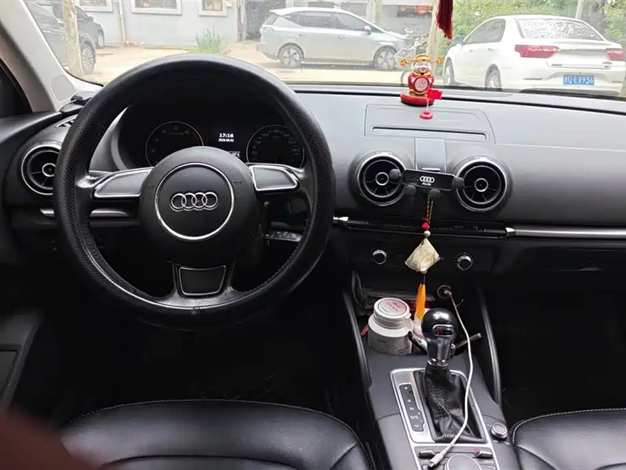 Audi A3 2016 — фото 12