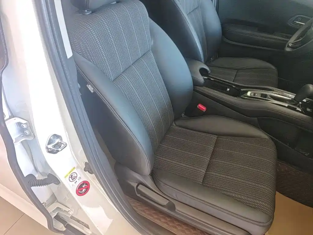 Honda Vezel 2015 — фото 25
