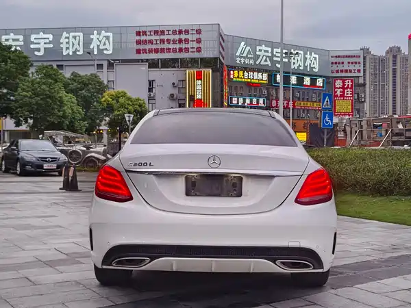 Mercedes-Benz C-Class 2018