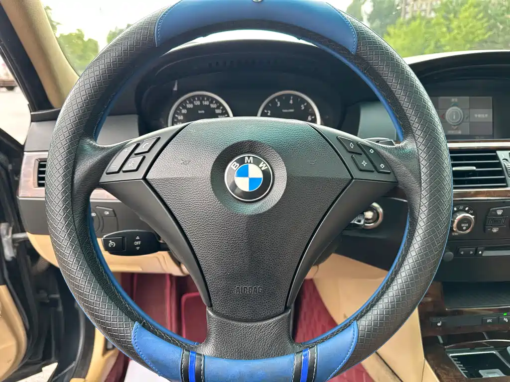 BMW 5 Series 2007 — фото 10