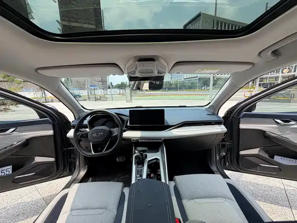 Geely Xingrui 2023