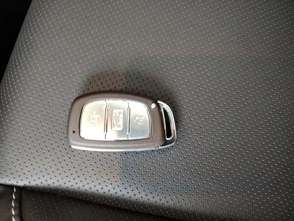 Hyundai Mistra 2017 — фото 9