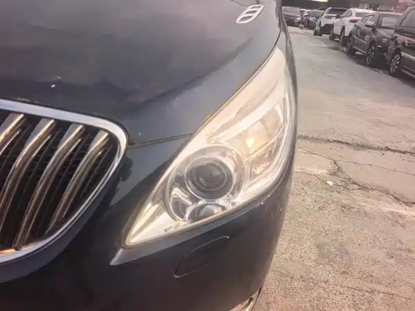 Buick GL8 2016