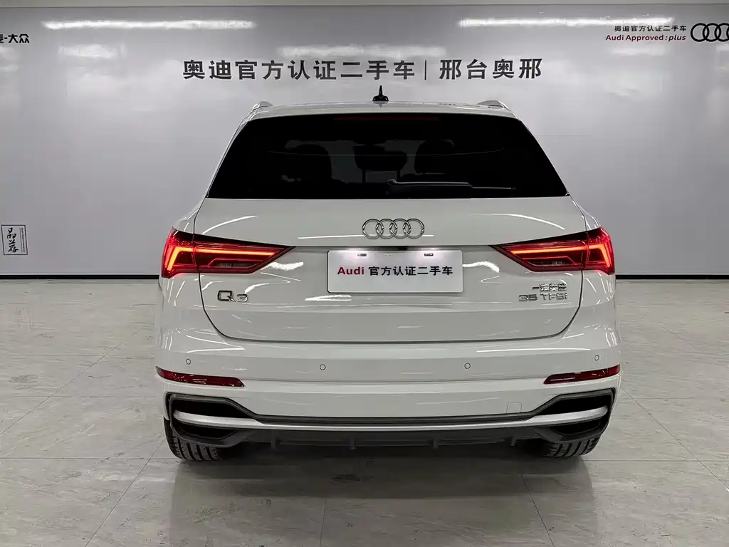 Audi Q3 2023 — фото 4