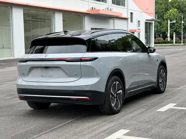NIO ES6 2024