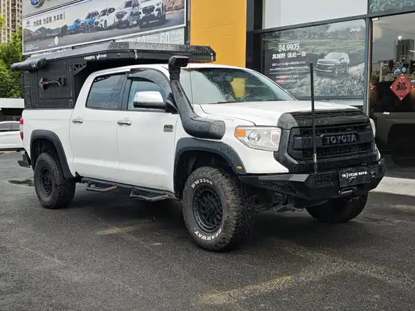 Toyota Tundra 2016