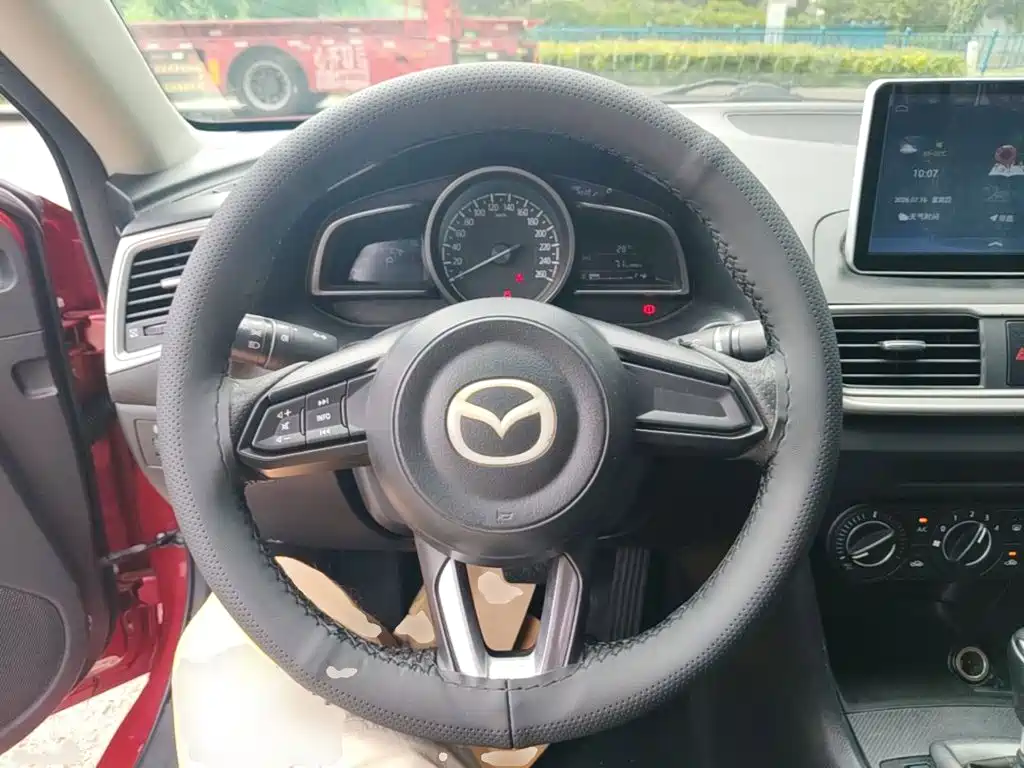 Mazda 3 Angkesela 2017