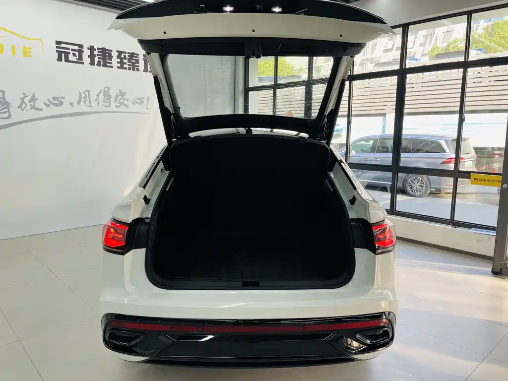 Volkswagen Tiguan X 2024 — фото 14
