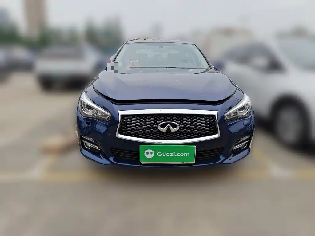 Infiniti Q50L 2017 — фото 24