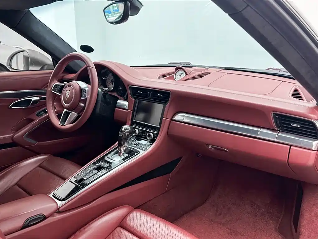 Porsche 911 2013 — фото 12