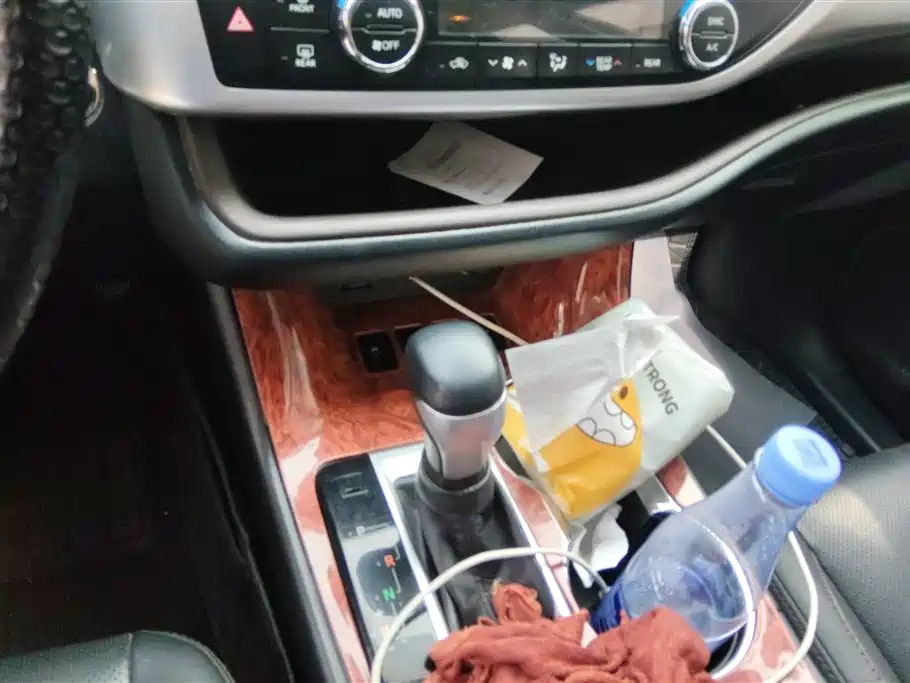 Toyota Highlander 2019 — фото 16