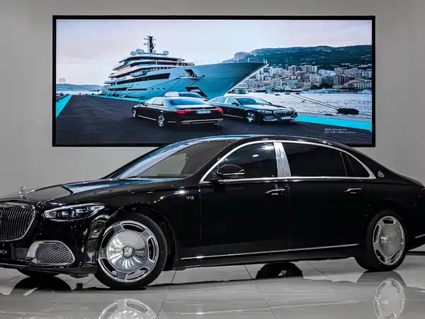 Mercedes-Benz Maybach S-Class 2023