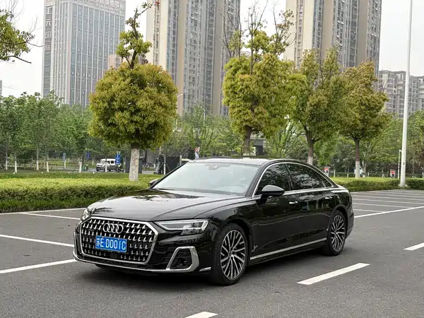 Audi A8 2023