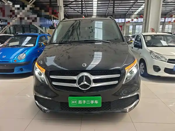 Mercedes-Benz V-Class 2022