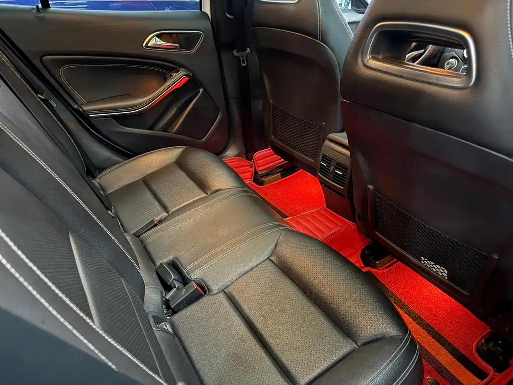 Mercedes-Benz GLA 2019 — фото 11