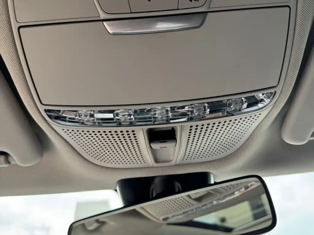 Mercedes-Benz C-Class 2021 — фото 23