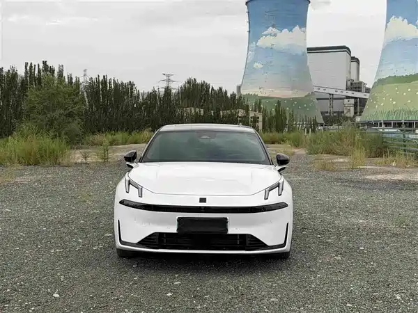 Lynk & Co 07 EM-P 2024