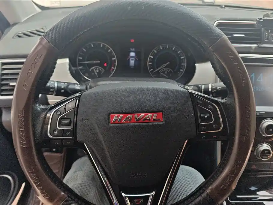 Haval H2 2015 — фото 15