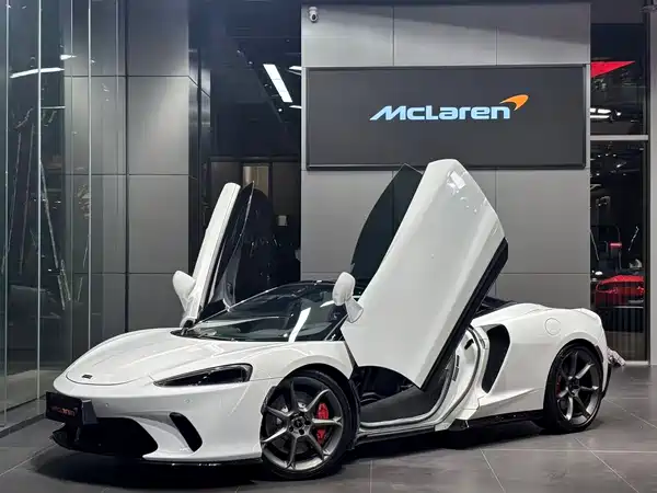 McLaren GT 2019