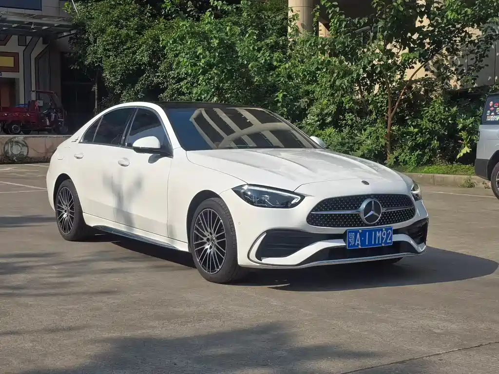Mercedes-Benz C-Class 2023