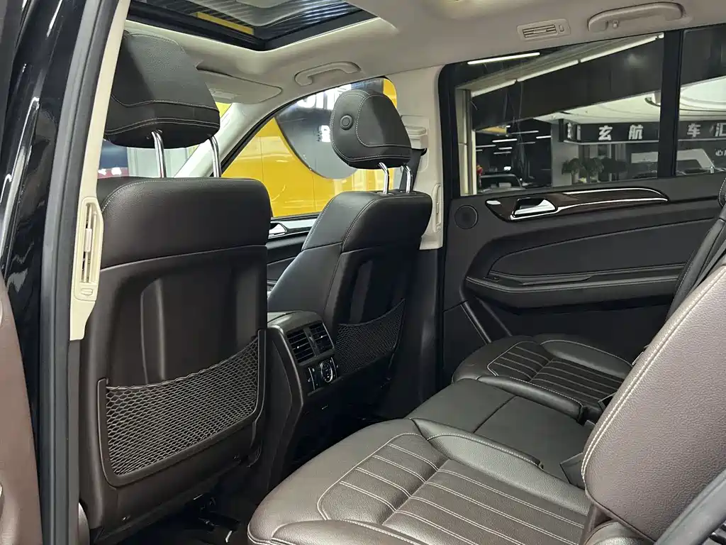 Mercedes-Benz GLS 2019 — фото 20