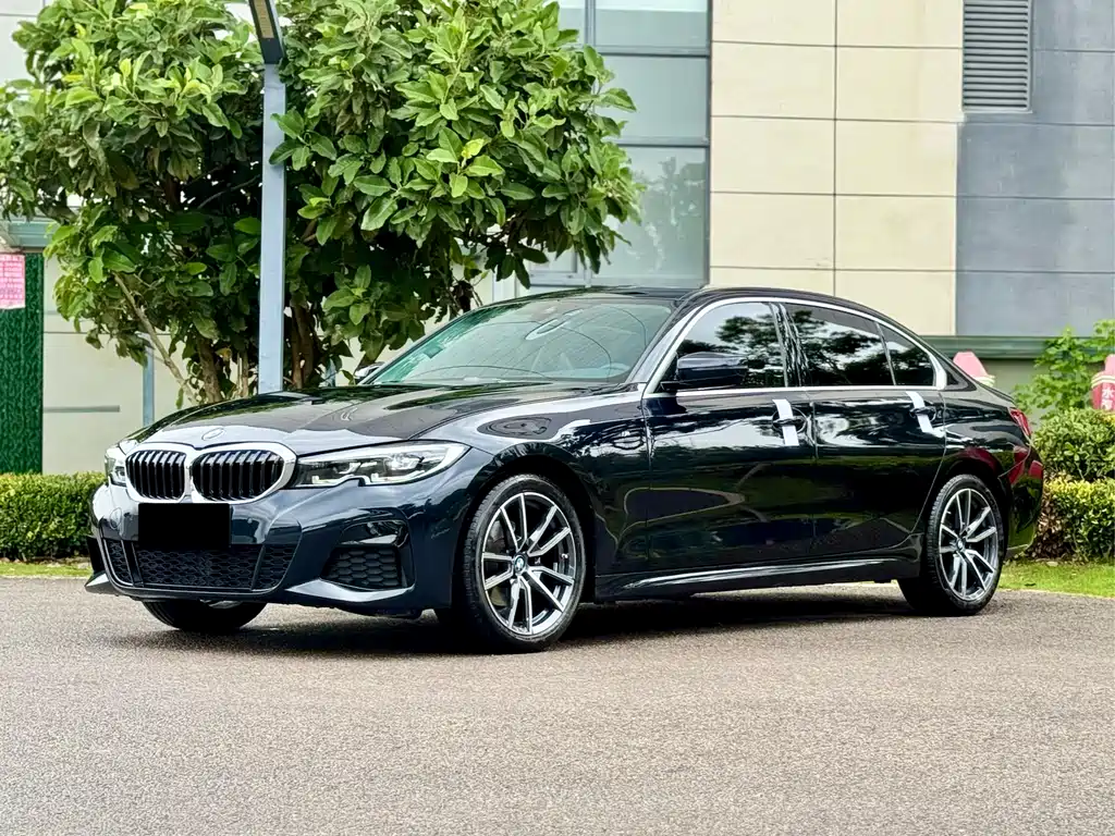 BMW 3 Series 2022