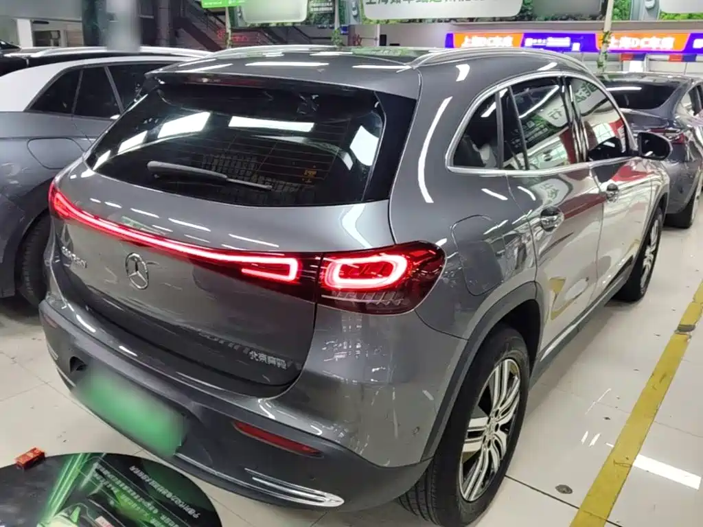 Mercedes-Benz EQA 2022