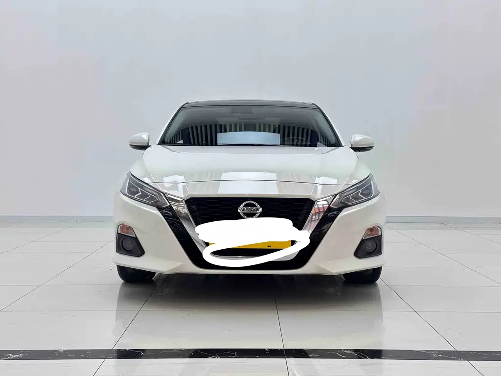 Nissan Teana 2022