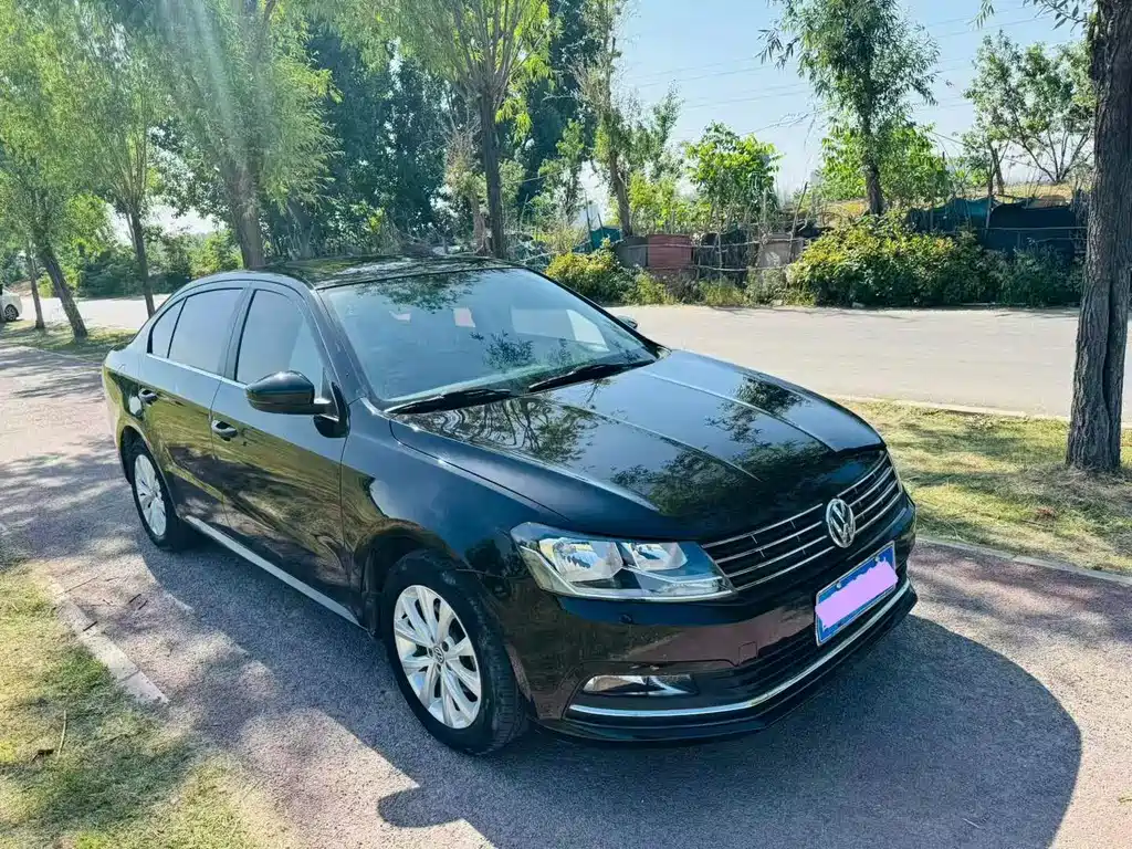 Volkswagen Lavida 2017 — фото 3