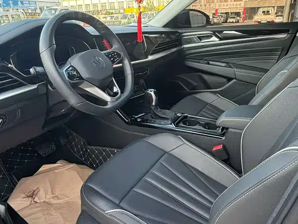 Volkswagen Passat 2024