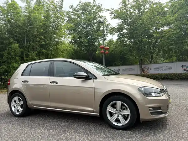 Volkswagen Golf 2016