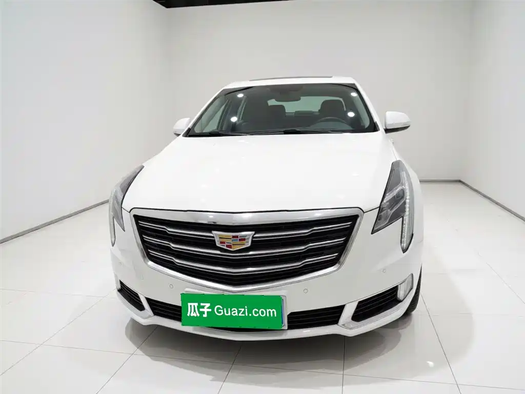 Cadillac XTS 2018 — фото 24