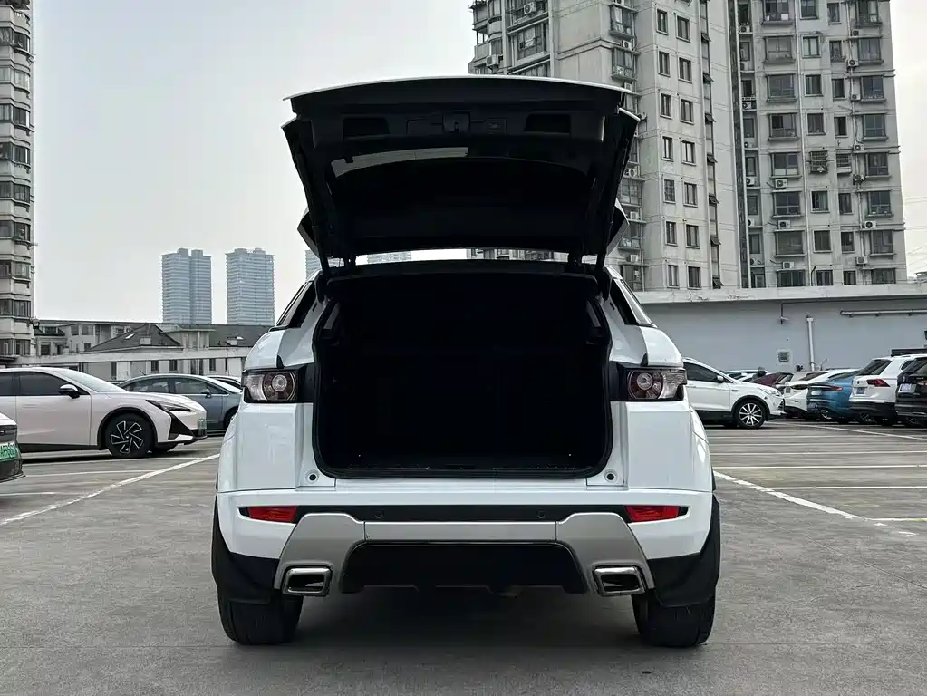 Land Rover Evoque 2013 — фото 15