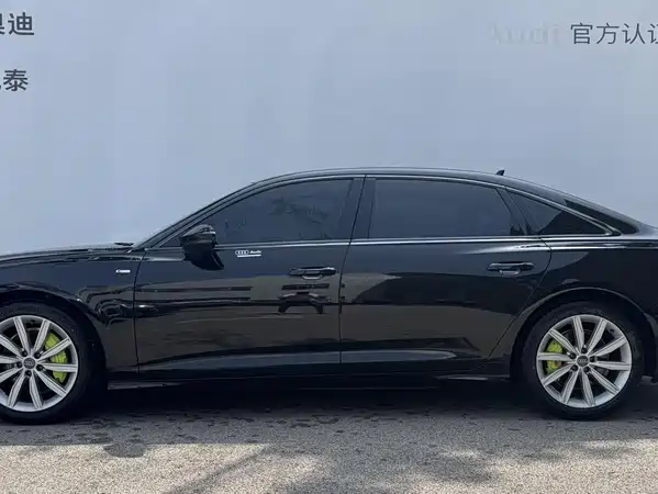 Audi A6L 2021