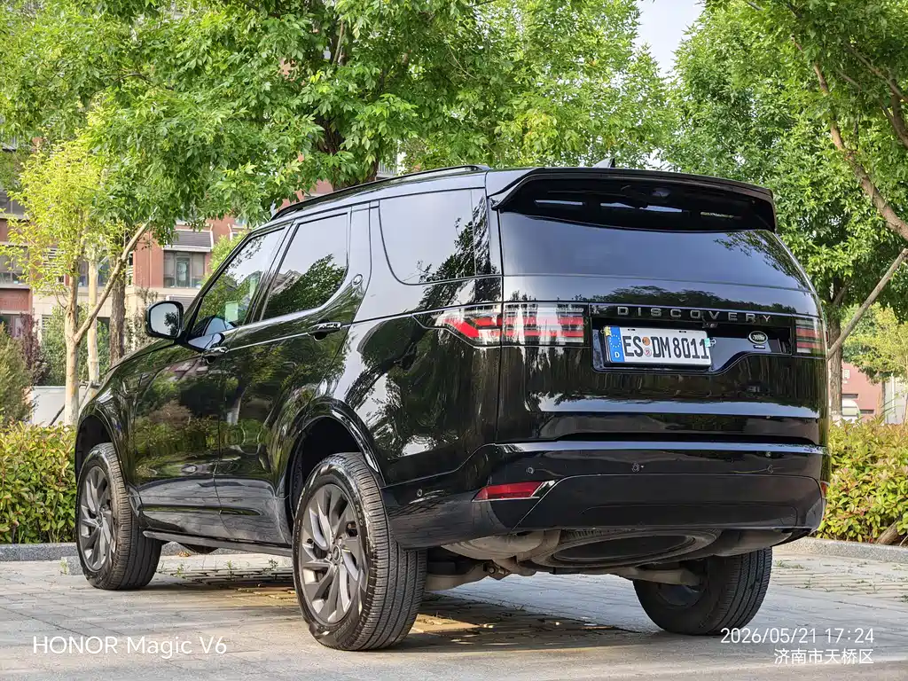 Land Rover Discovery 2023 — фото 14