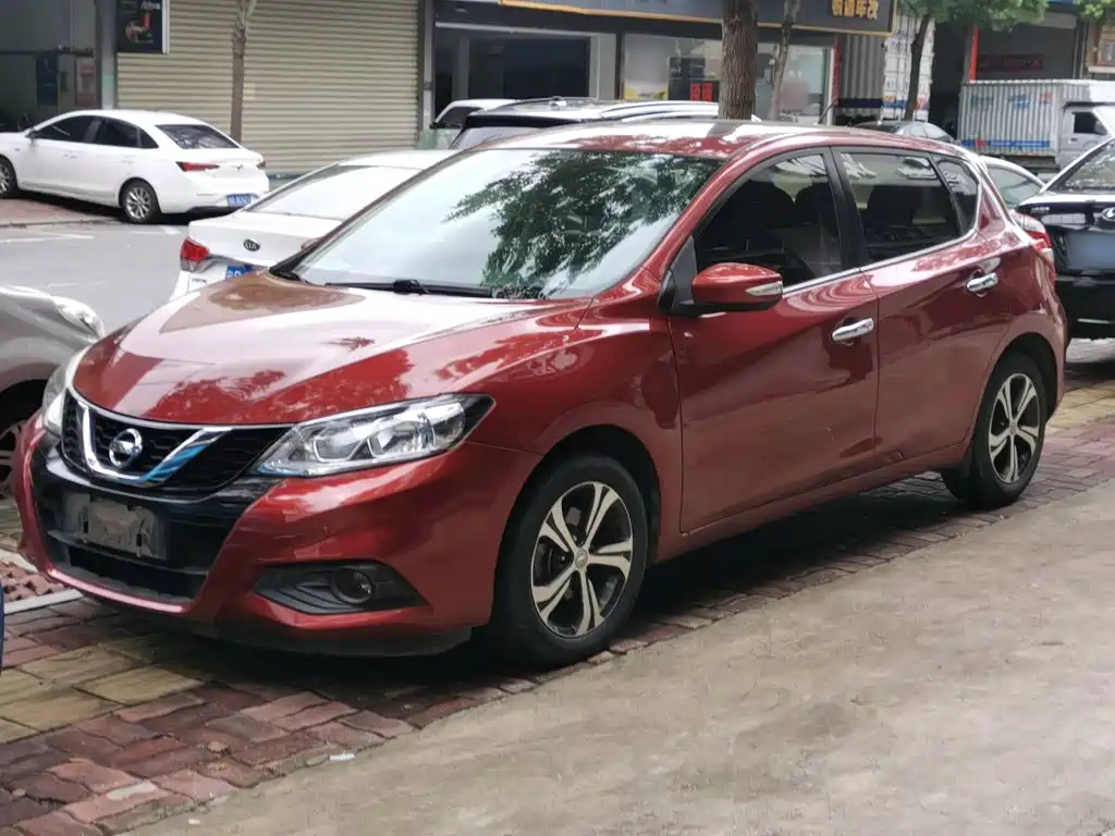 Nissan Tiida 2018