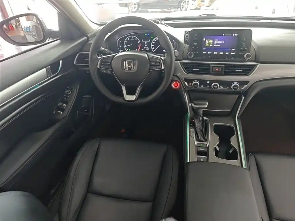 Honda Accord 2021 — фото 11