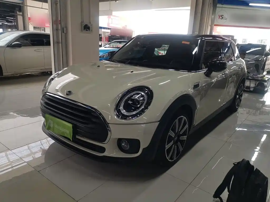 MINI Clubman 2021