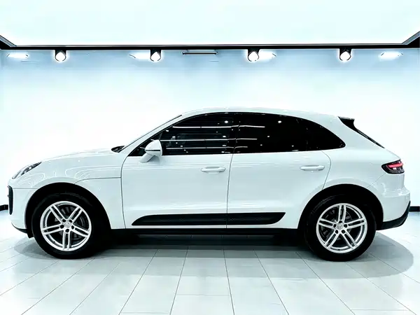 Porsche Macan 2023